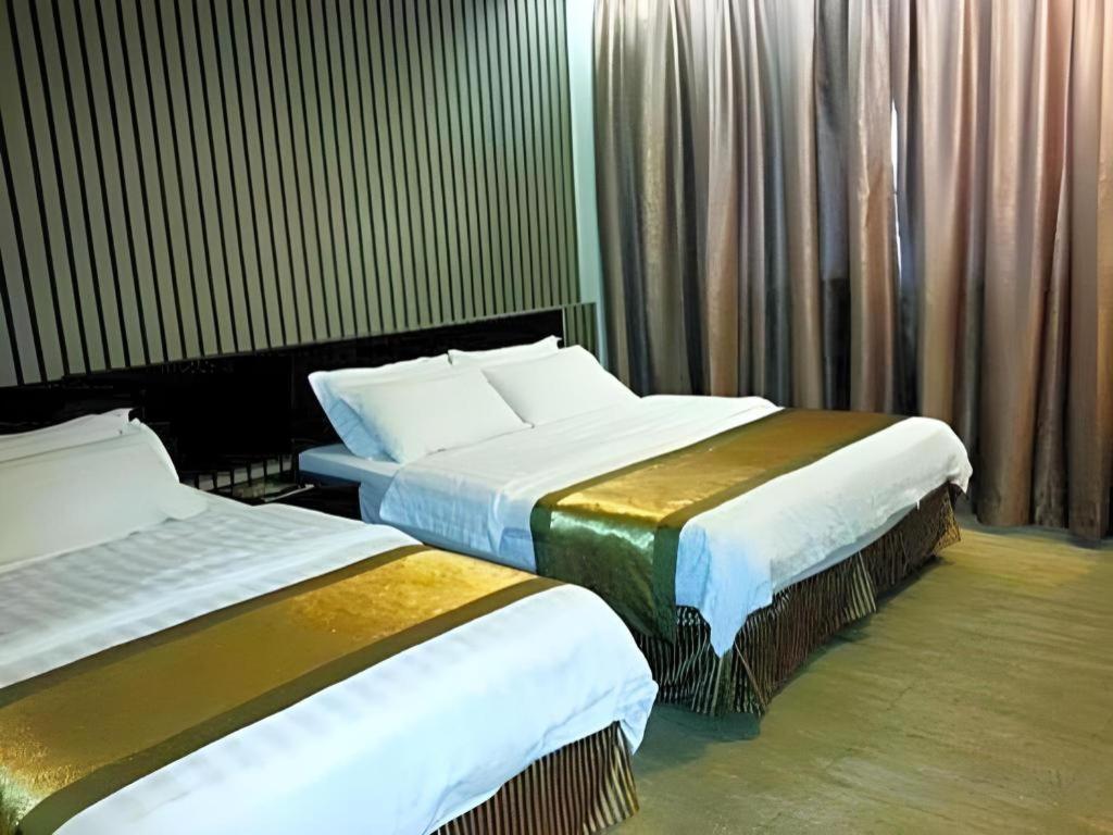Goldenhill Hotel Кота-Кинабалу Экстерьер фото