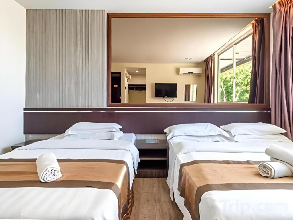 Goldenhill Hotel Кота-Кинабалу Экстерьер фото