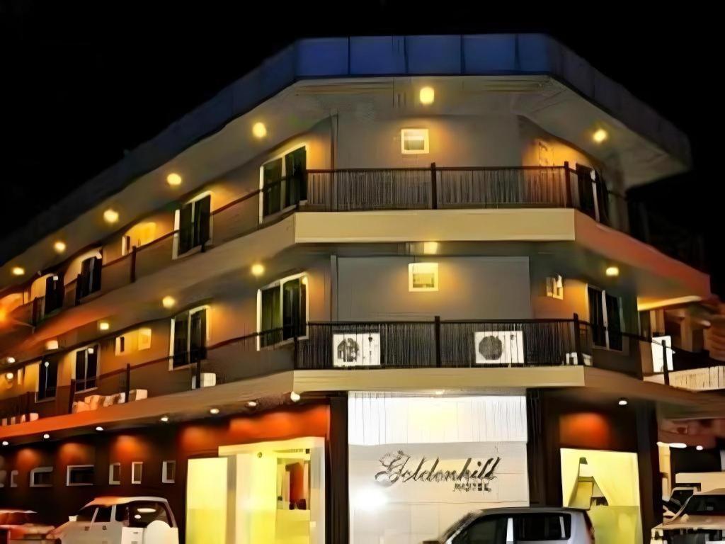Goldenhill Hotel Кота-Кинабалу Экстерьер фото