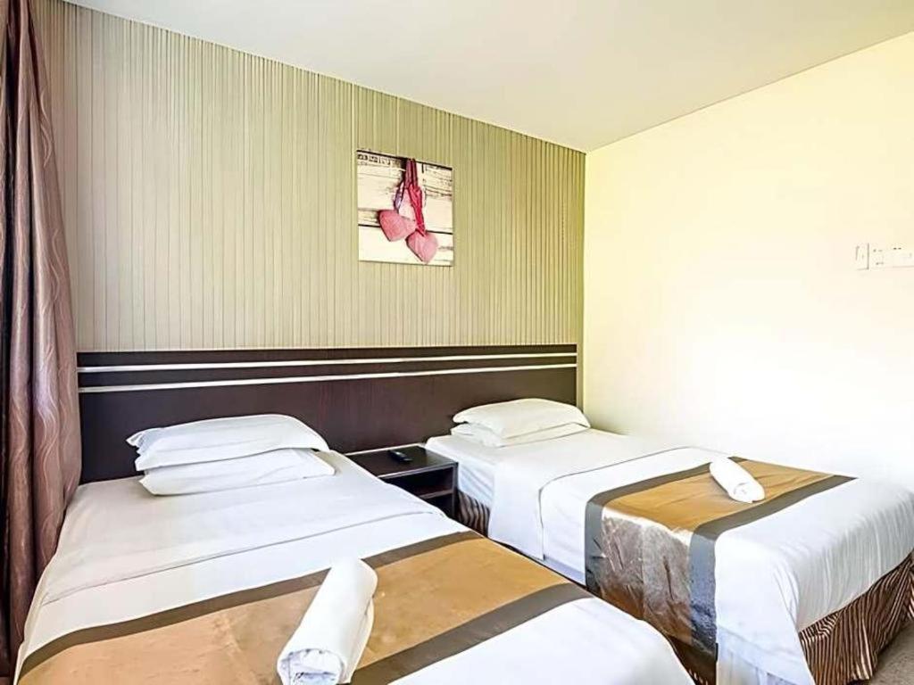 Goldenhill Hotel Кота-Кинабалу Экстерьер фото