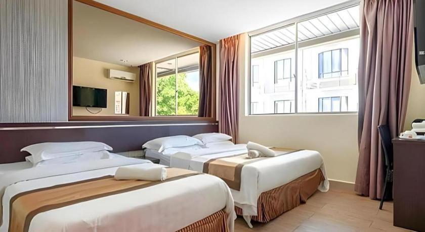 Goldenhill Hotel Кота-Кинабалу Экстерьер фото
