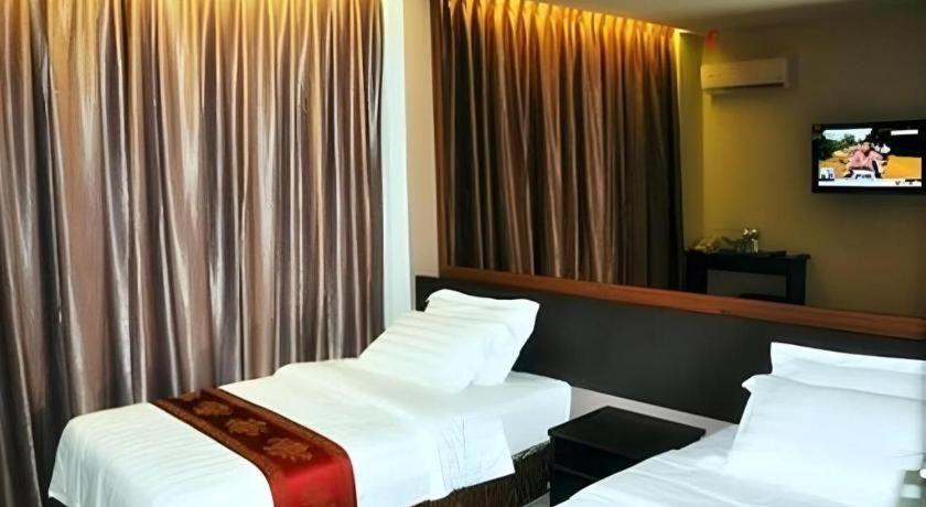 Goldenhill Hotel Кота-Кинабалу Экстерьер фото